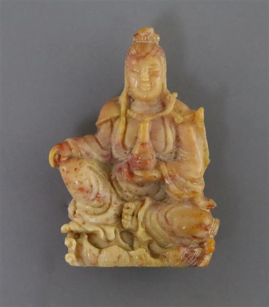 A Chinese soapstone figure of Guanyin, early 20th century, H. 10.9cm